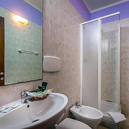Hotel Real