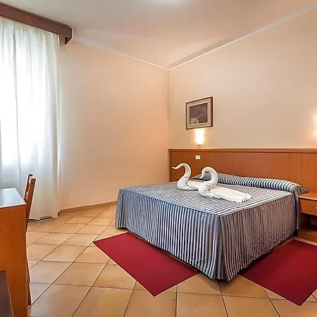Hotel Real Florence